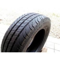 Gomme continental 215 65 16